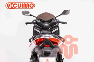 YAMAHA XMAX 125