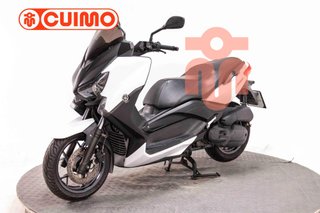 YAMAHA XMAX 125