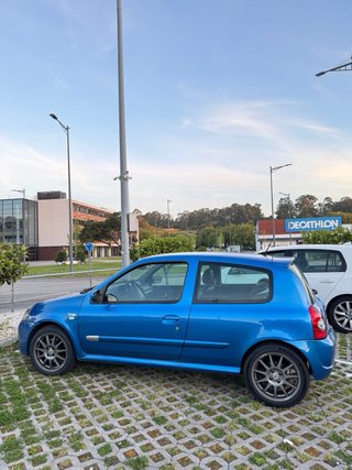 Renault Clio 2004