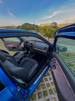 Renault Clio 2004