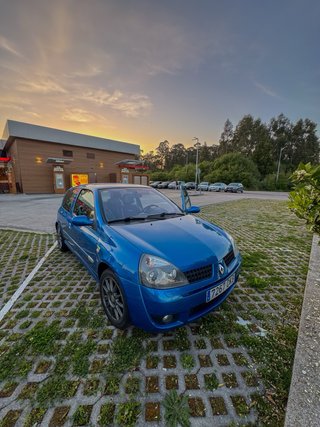 Renault Clio 2004
