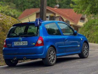 Renault Clio 2004