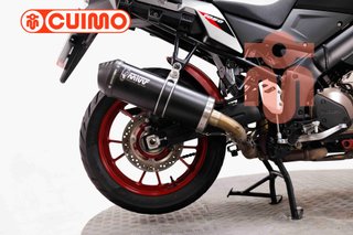 SUZUKI V-STROM 1050
