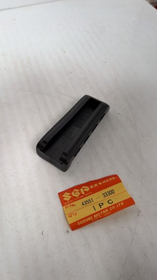 Goma reposapiés para Suzuki. Ref 43551-33300
