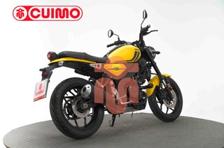 YAMAHA XSR 125