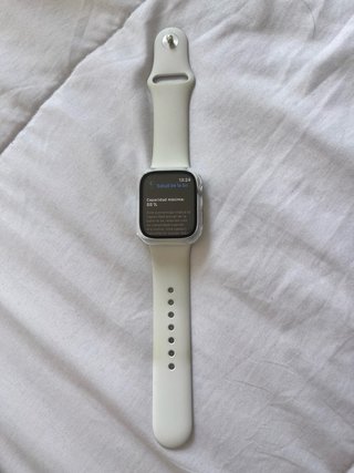 Apple watch series 8 41mm (GPS)