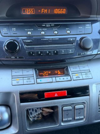 Honda FR-V 2008