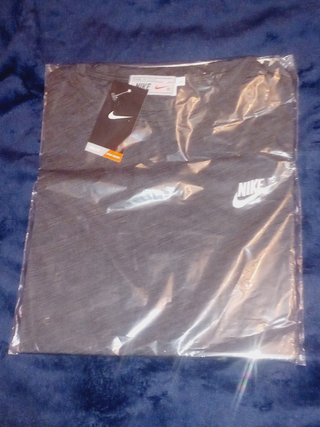 T-Shirt Nike Cinzenta Escura L