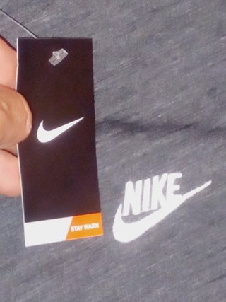 T-Shirt Nike Cinzenta Escura L