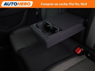 Volvo XC40 2.0 B3 Mild-Hybrid Plus Dark 2WD