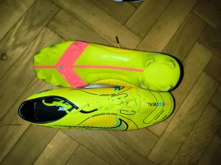 Botas de fútbol Nike Talla 43.5