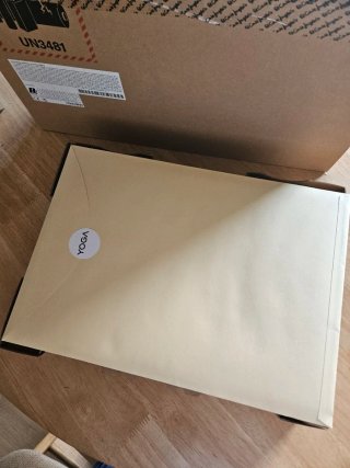 Lenovo Yoga 9 14IMH9 4K OLED