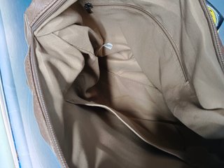 Bolso de piel by clair,s bags en perfecto estado