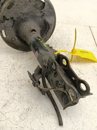 AMORTIGUADOR DELANTERO DERECHO TOYOTA VERSO (AUR2