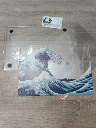 Funda y Protector MacBook Air + Accesorios