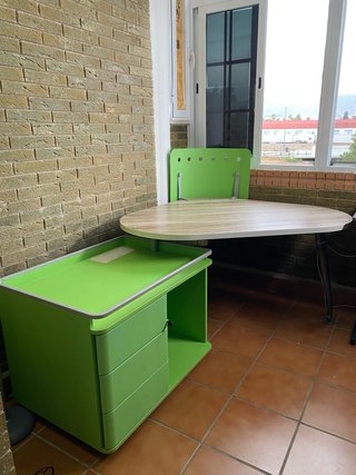 Escritorio articulable
