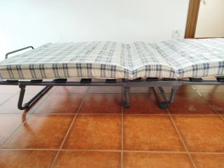 Cama Plegable con Ruedas de 90 cm