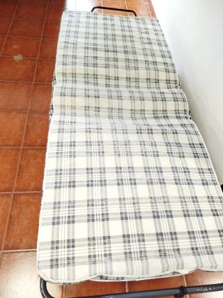 Cama Plegable con Ruedas de 90 cm