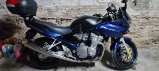 Suzuki Bandit S Moto Azul Negra