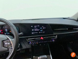 Kia Niro 1.6 GDi PHEV 104kW (141CV) Concept