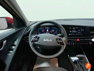Kia Niro 1.6 GDi PHEV 104kW (141CV) Concept