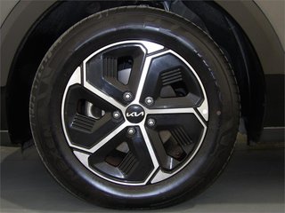 KIA Niro 1.6 GDi HEV 95kW (129CV) Drive