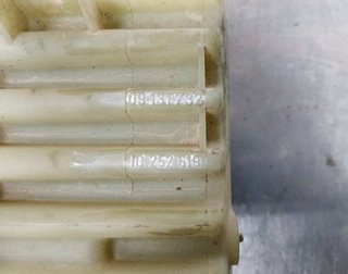 Opel 384348 centralita motor uce 09131732 astra g