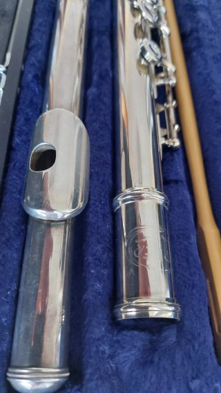 Flauta travesera Júpiter JF-511-II