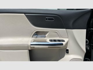 Mercedes Benz EQA EQA 250