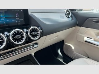 Mercedes Benz EQA EQA 250