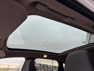 Nissan Qashqai 1.3 140 N-conecta techo solar