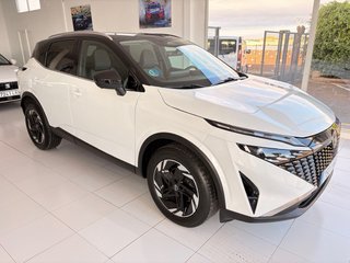 Nissan Qashqai 1.3 140 N-conecta techo solar