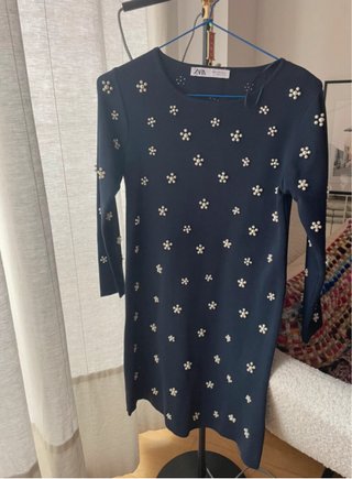 Vestido Zara azul marino con perlas Talla XS