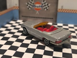 Majorette Mercedes 350 SL repintado