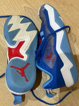 Zapatillas Baloncesto Jordan Azul/Blanco