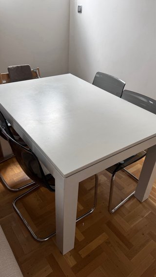 Mesa extensible blanca + 4 sillas ikea
