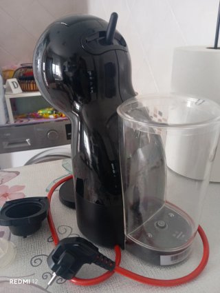 Cafetera Dolce Gusto Negra