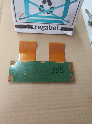 RUNTK 5351TP, de Samsung UE40F5500AW, (ref.205)