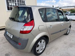 Renault Scénic Confort Dynamique 1.9dCi EU4