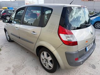 Renault Scénic Confort Dynamique 1.9dCi EU4