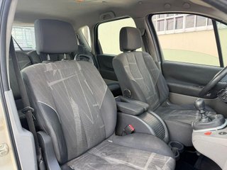 Renault Scénic Confort Dynamique 1.9dCi EU4