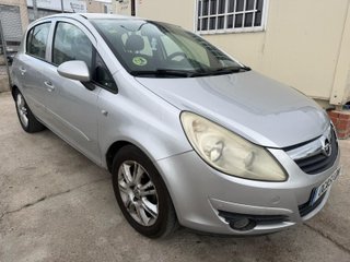 Opel Corsa Essentia 1.3 CDTI