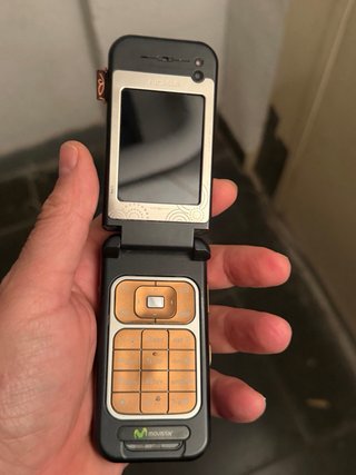 Teléfono Móvil Nokia Negro y Dorado