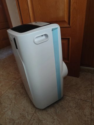 Aire Acondicionado Portátil DeLonghi Pingüino
