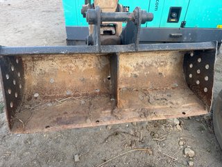 Cazo Limpieza JCB 3cx ,1,20cm Ancho