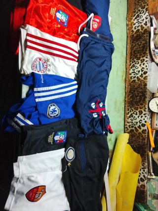 Lotto pantaloncini calcio