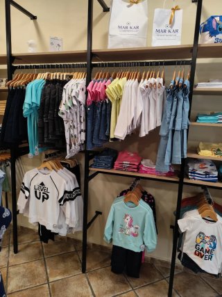 Mobiliario para  para tienda