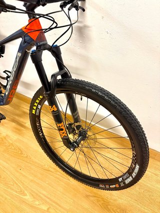 Orbea Oiz H20 Fox34 120mm T-L XT