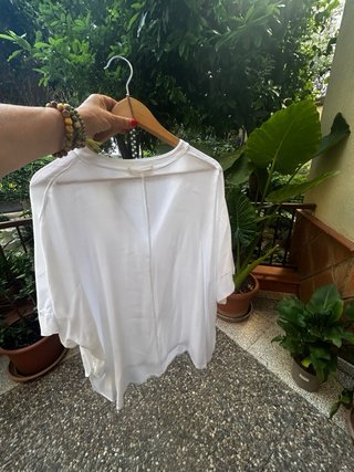 Blusa blanca oversize fluida KIMOD Barcelona