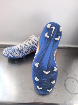 Botas de fútbol Nike Talla 38